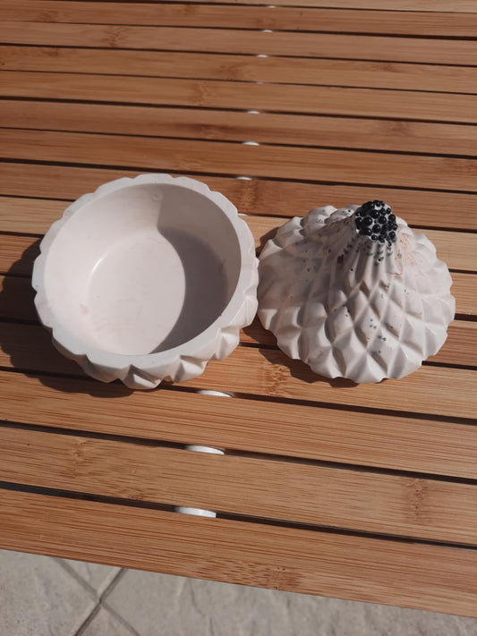 pot + son couvercle style Tajine