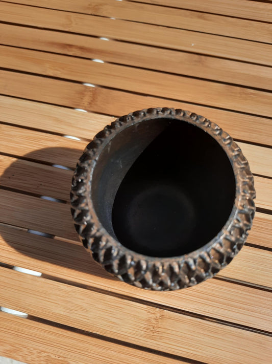 petit pot effet gaufré or et noir