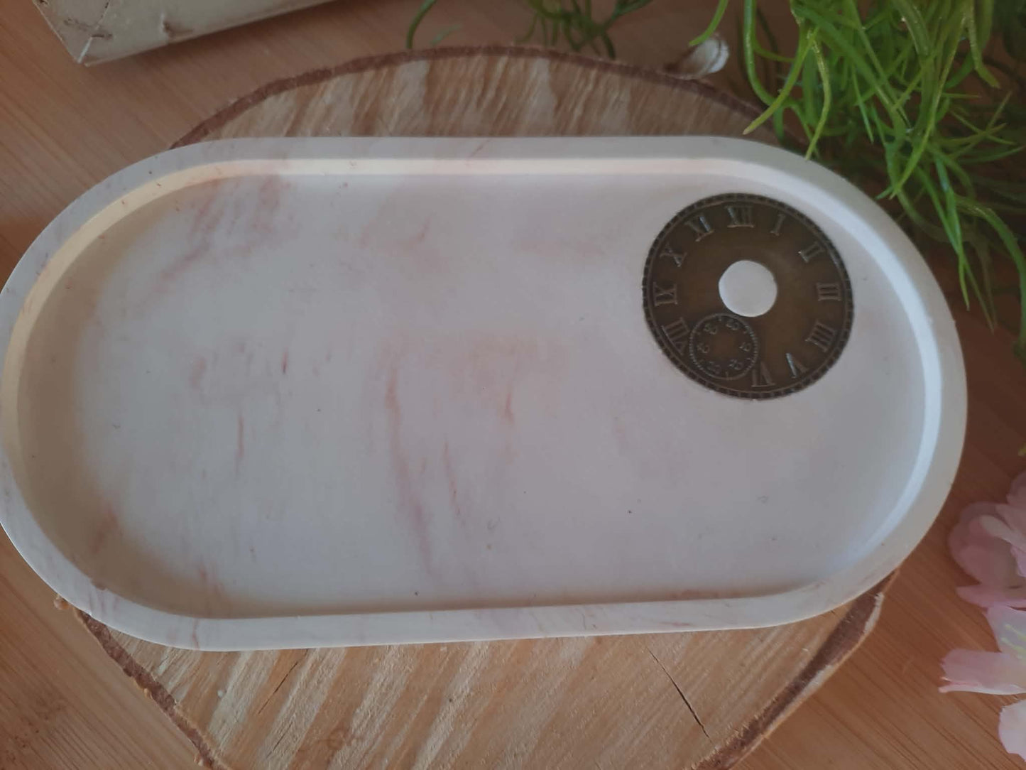 Soucoupe ovale