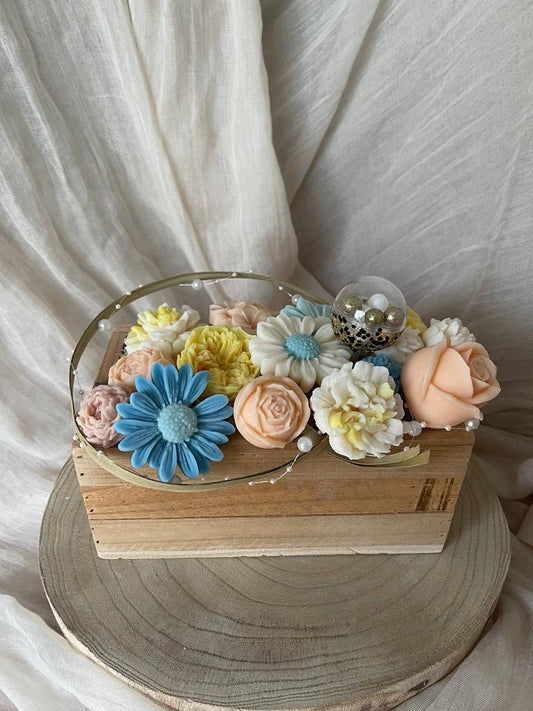 Alliez les couleurs printanières chaudes et les décorations stylées avec cette composition parfum : fleur de coton 