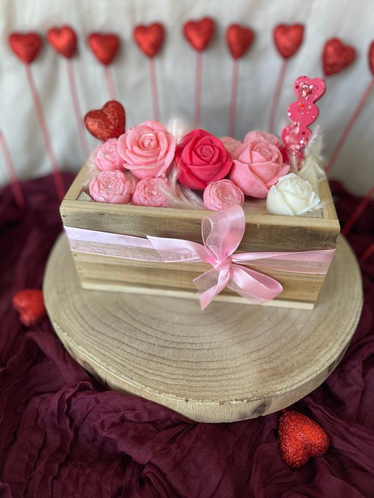 l'amour et la passion sont à l'honneur avec cette décoration stylée de fondants de cire sur le thème de l'amour au parfum de l'inspiration de la vie est belle 