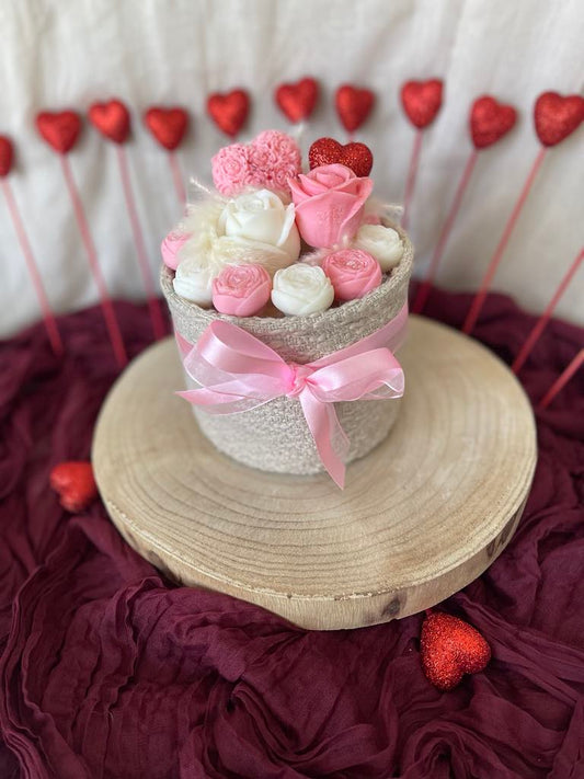 l'amour et la passion sont à l'honneur avec cette décoration stylée de fondants de cire sur le thème de l'amour au parfum de l'inspiration de la vie est belle 